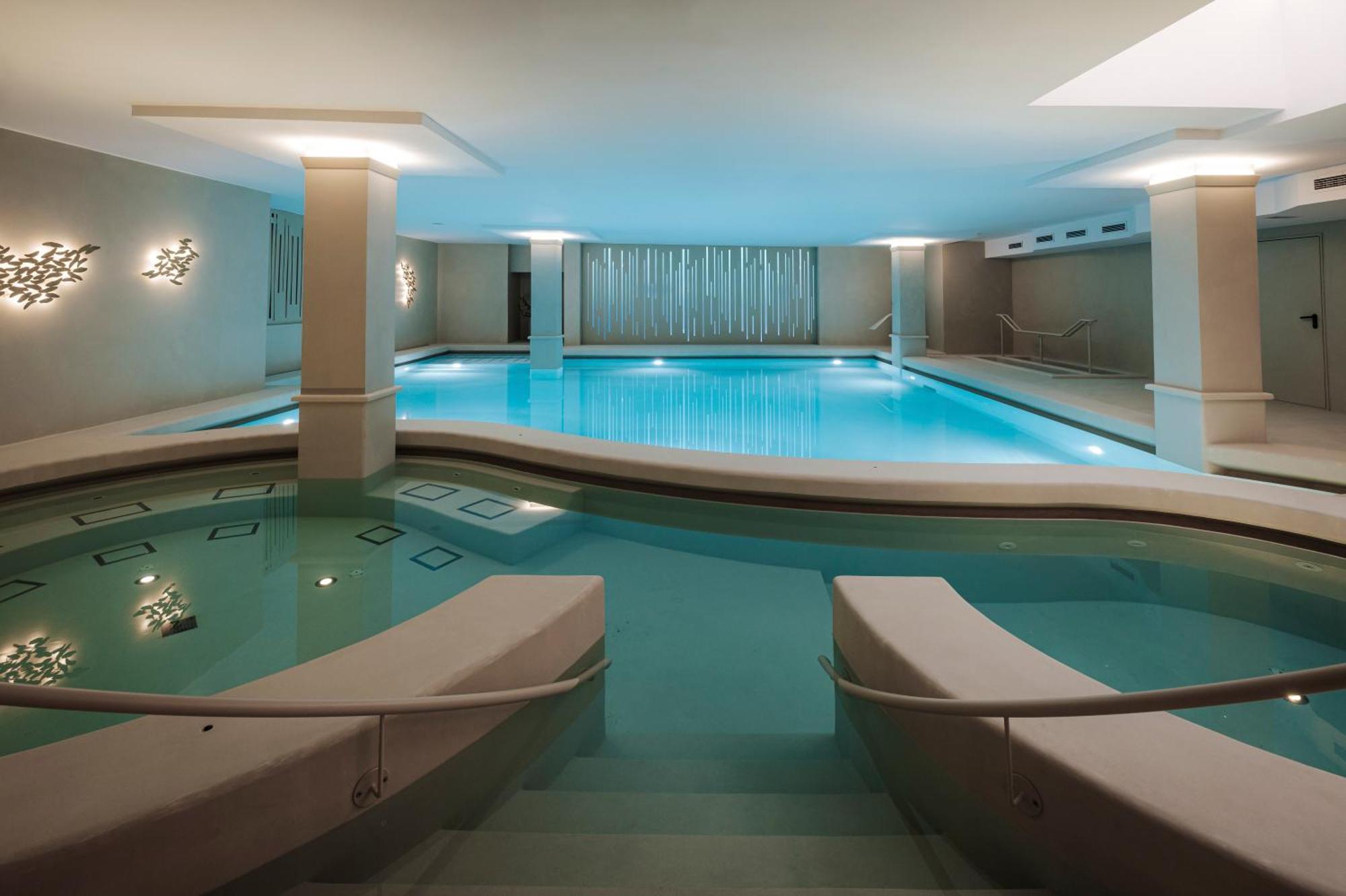 Hotel Slatina Superior ロガシュカ・スラティナ エクステリア 写真
