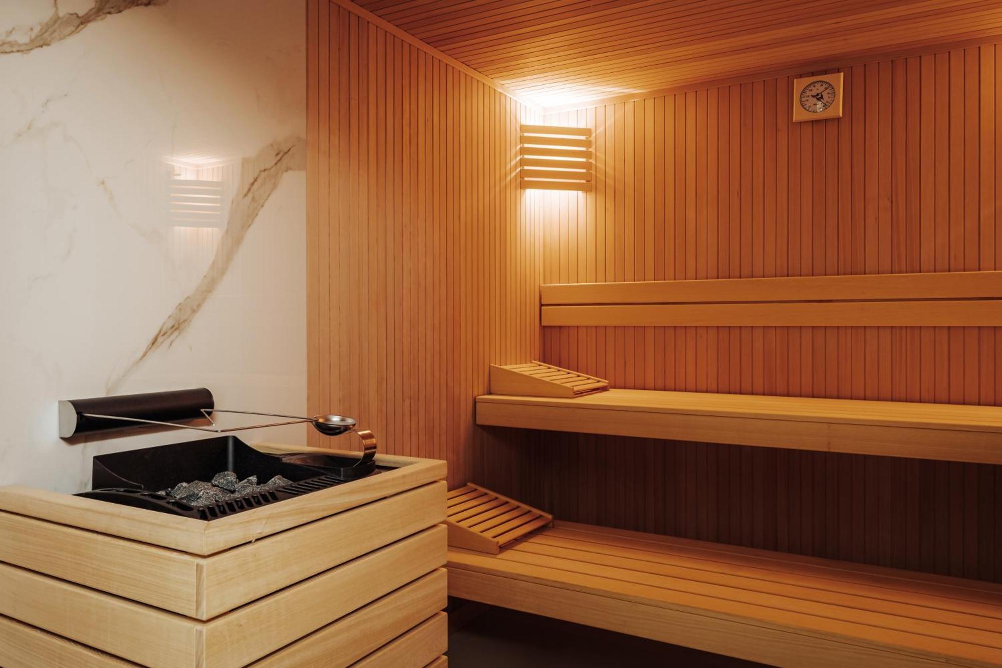 Hotel Slatina Superior ロガシュカ・スラティナ エクステリア 写真