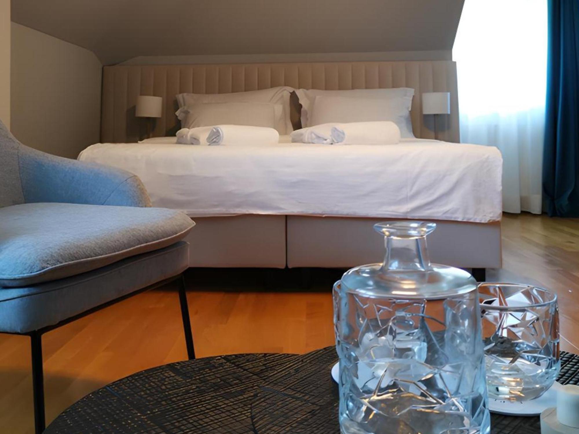 Hotel Slatina Superior ロガシュカ・スラティナ 部屋 写真